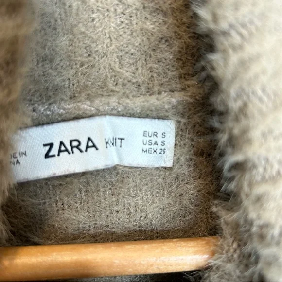 Zara Faux Fur Turtleneck Sweater Tan 4219/101 - Picture 5 of 6